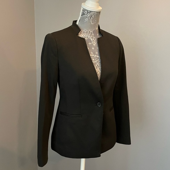 Banana Republic Blazer - Picture 7 of 12